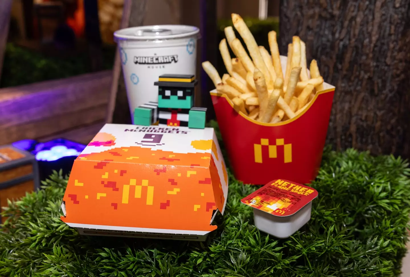 A wider Minecraft approach has been taken to the packaging of Maccies' meals (McDonald's)