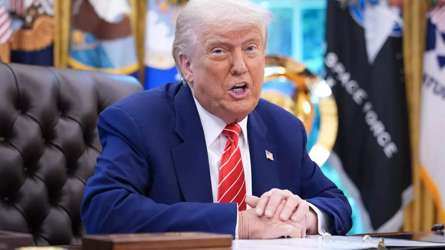 White House issues brutal statement in response to Elon Musk after dropping 'really big bomb' claim on Donald Trump