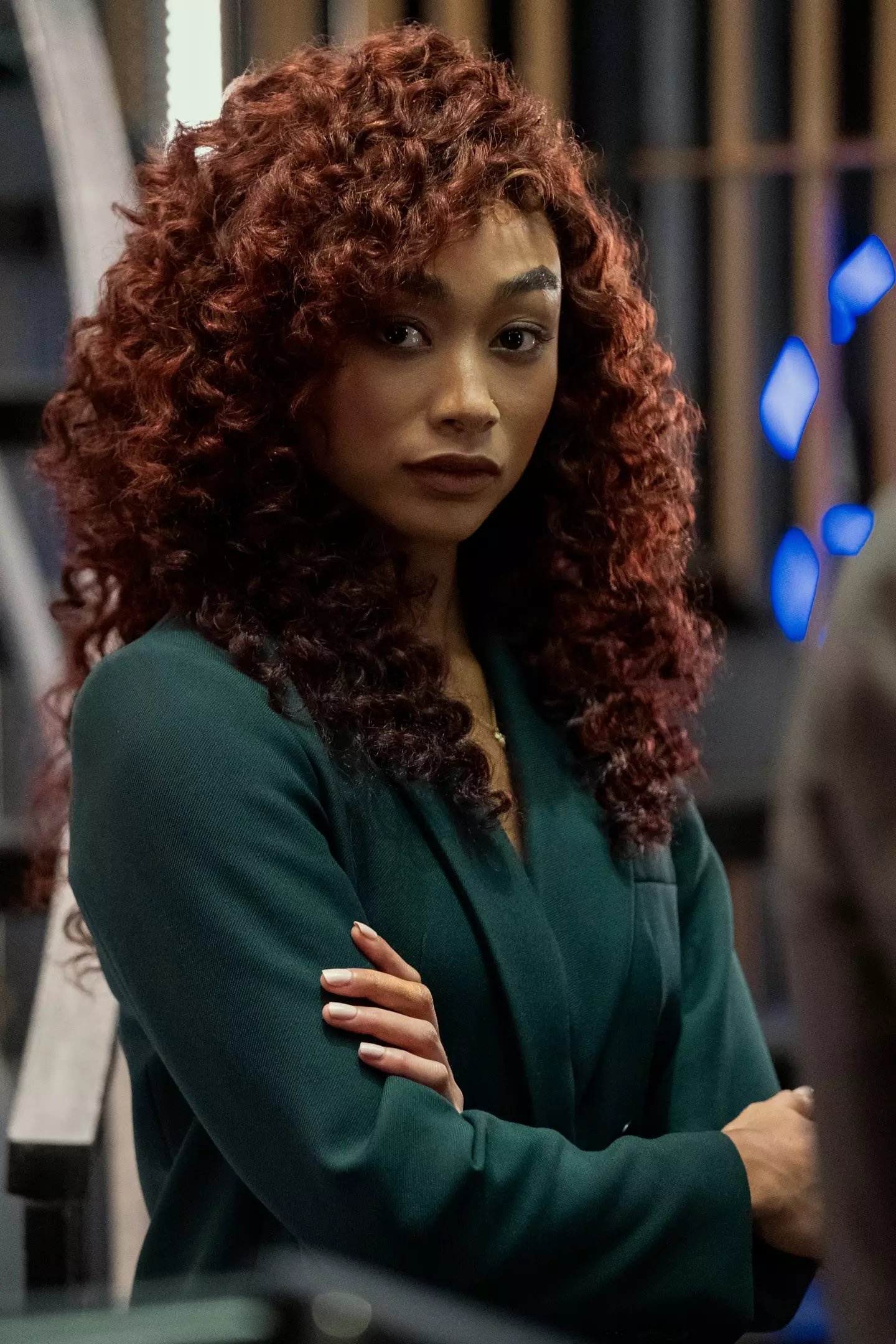 Tati Gabrielle as Hannah Kim.