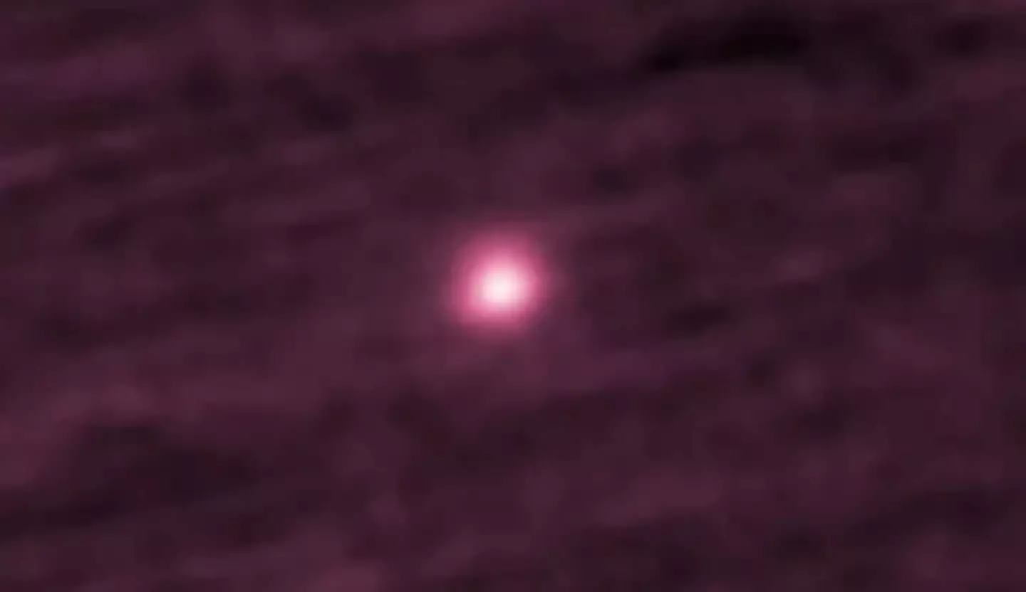 The comet is a different colour to previous terrestrial visitors in our solar system (Q. Zhang and K. Dattams)