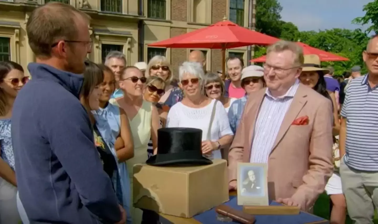 Among the possessions were a hat, cigar and signed photo of Winston Churchill (BBC)