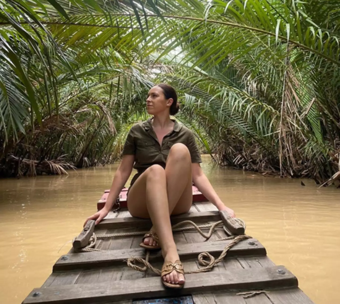 Tori is currently unable to leave the UAE. (Detained in Dubai)