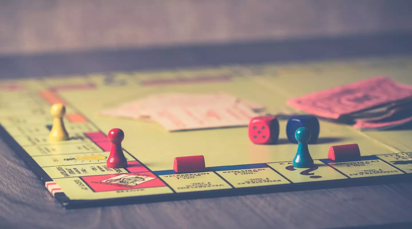 The current Monopoly world champion is sharing his tips.
