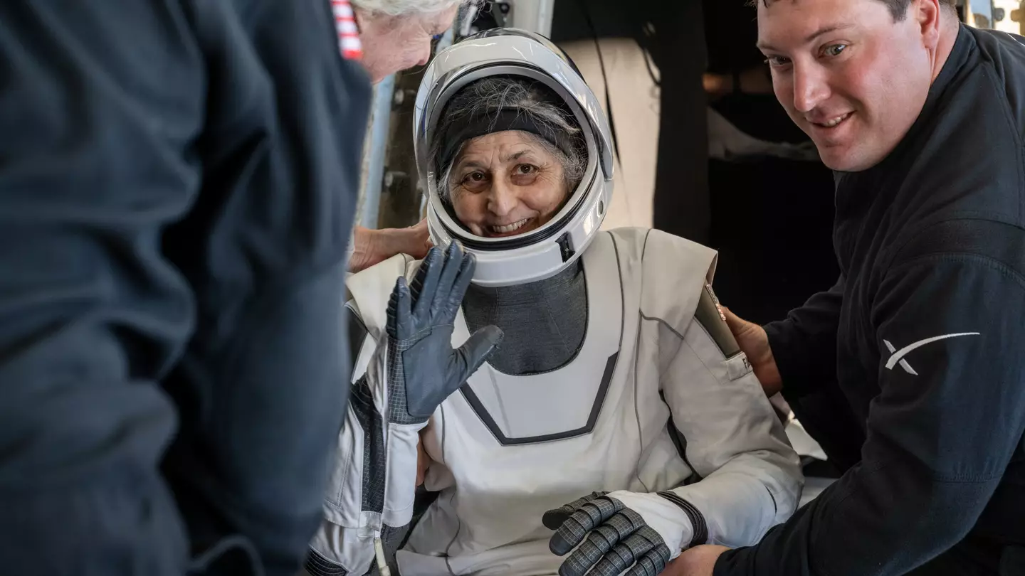 (NASA / Keegan Barber / Handout/Anadolu via Getty Images)