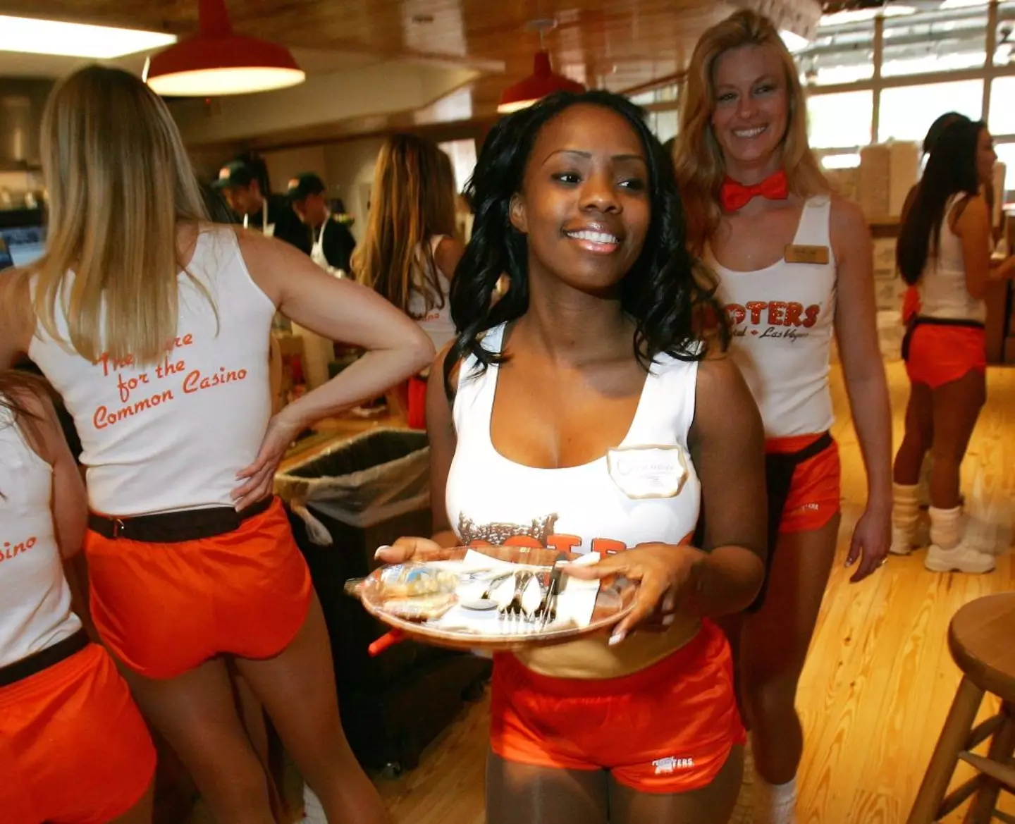 The iconic Hooters look is set to make a return (Ethan Miller/Getty Images)