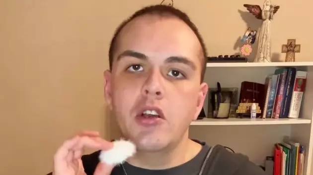 @anthonypsychosissurvivor/Instagram