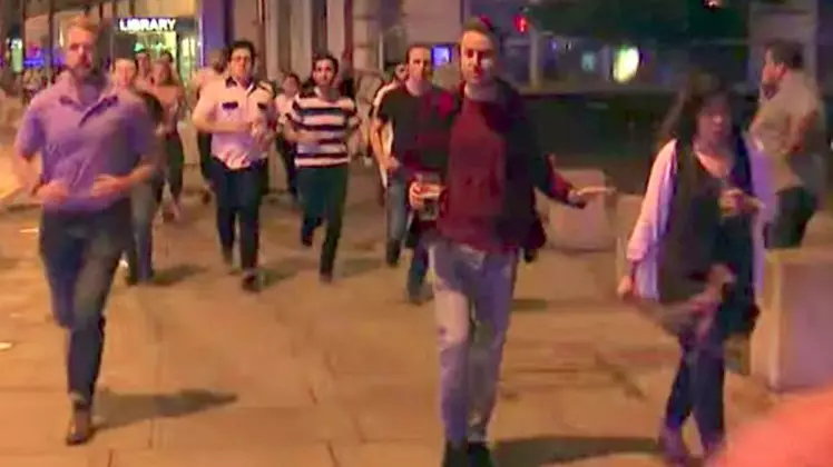 Man Holding Pint While Fleeing Terror Attack Hailed As 'London Spirit'