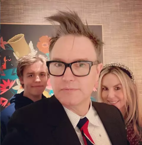Mark Hoppus with his wife and son on New Year's Eve in 2020 (