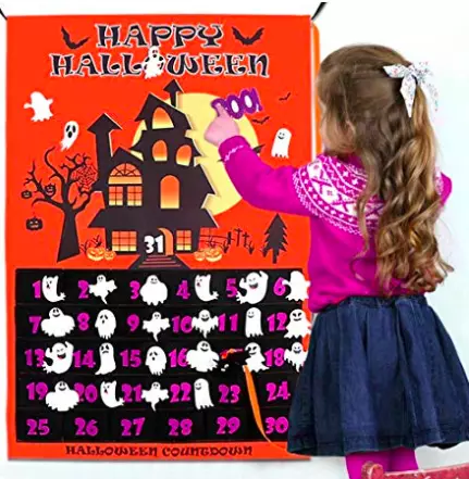Halloween advent calendars can be as simple as a wall hanging (