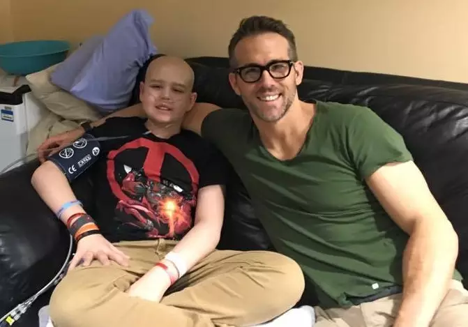 Ryan Reynolds Pays Tribute To Little Lad Who Lost His Cancer Fight