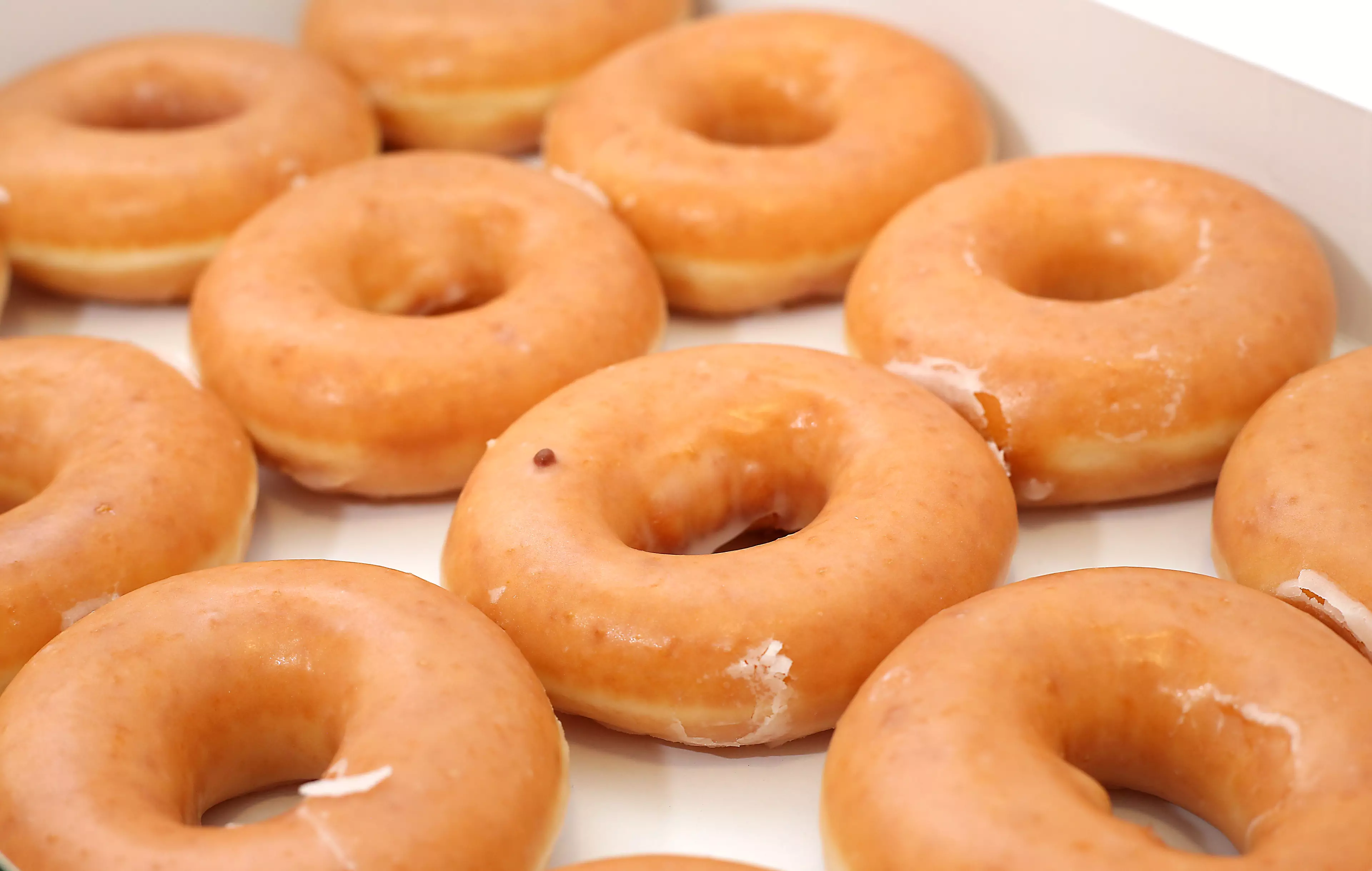 The vegan Original Glazed doughnuts look similar to the non-vegan doughnuts (