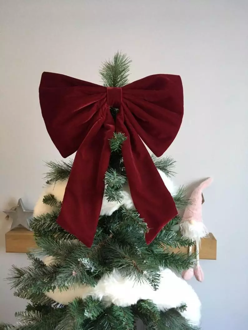 The bows also come in a super Christmassy red (
