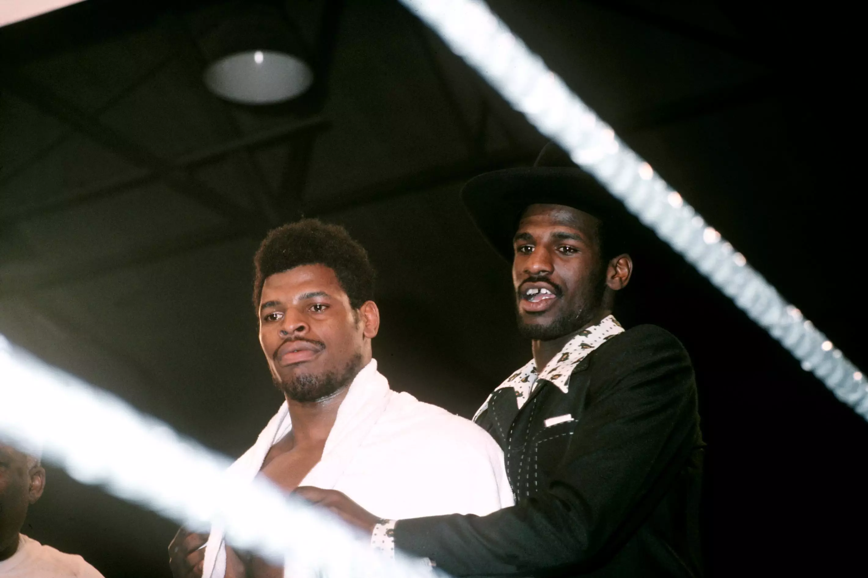 Spinks, left, in 1980. Image: PA Images
