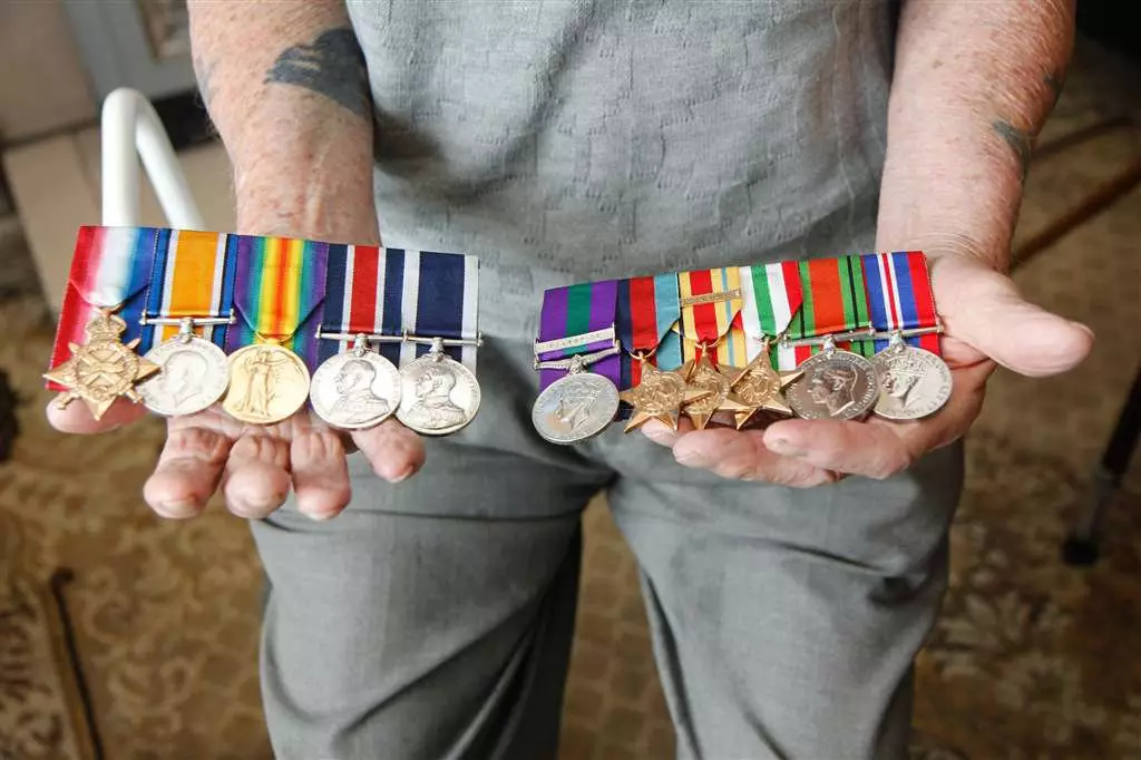 The stolen medals.