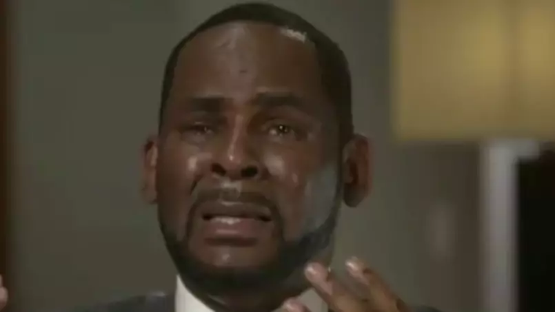 R Kelly Breaks Down As He Speaks Out For The First Time Since His Arrest