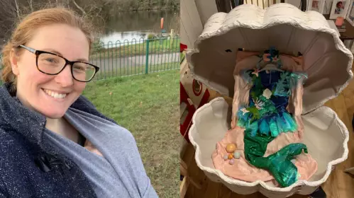 Woman Creates Incredible Clam Pram For Her Baby Girl For Just £25