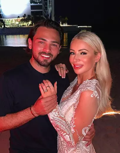 Olivia Attwood announced her engagement and showed off her ring