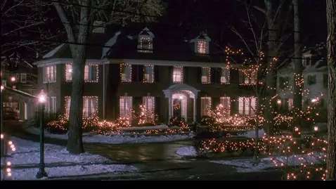 Inside The Home Alone House 30 Years On From The Festive Classic