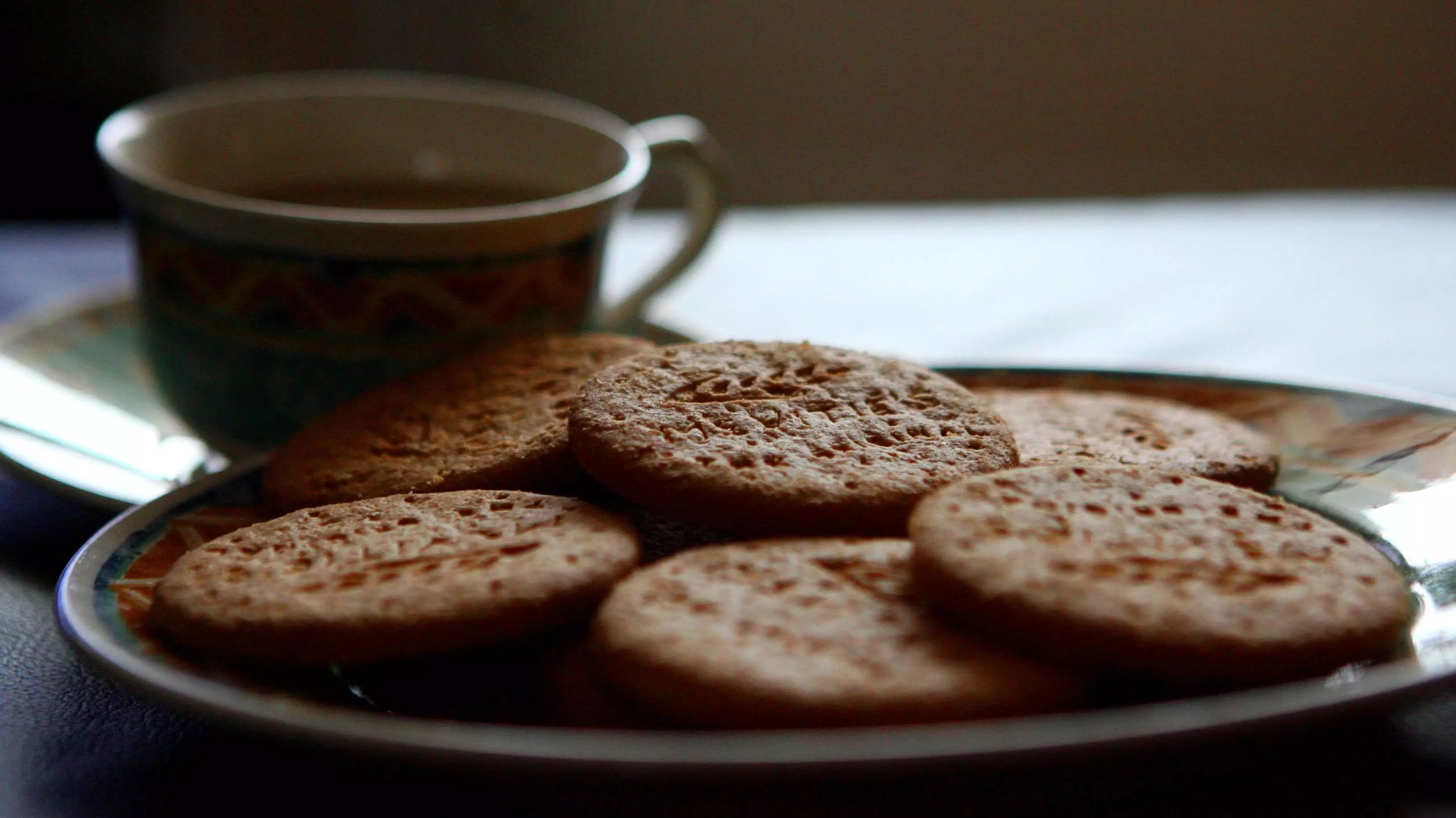 McVitie's Launch Digestives With Chocolate On Both Sides