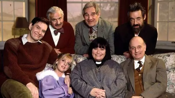 Dawn French Reveals Vicar Of Dibley Christmas Special Will Pay Tribute To Late Stars