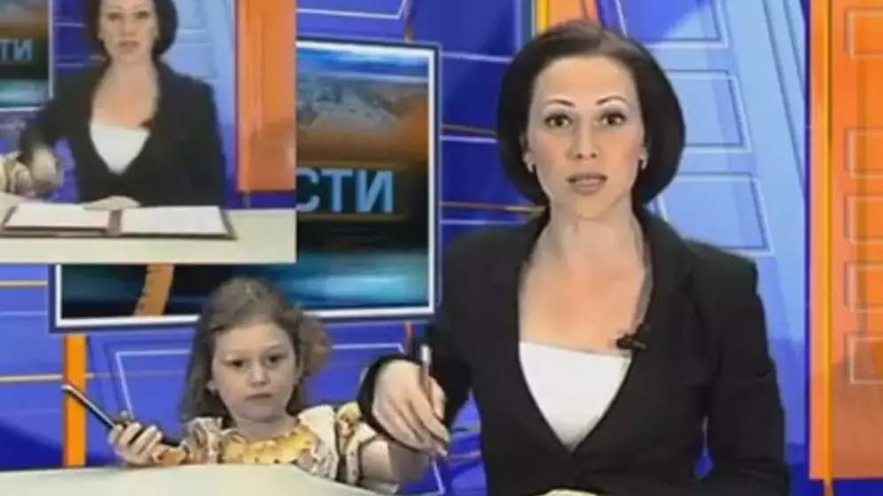Little Girl Interrupts Newsreader Mum's Live Bulletin 
