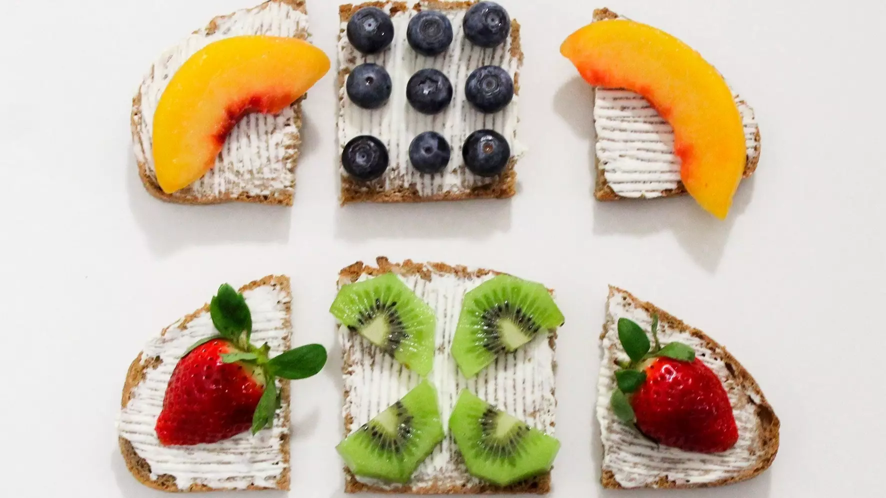 Mum Makes Amazing Lunchboxes For Her Kids