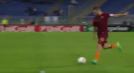 WATCH: Francesco Totti Produces Another Exquisite Assist For Roma
