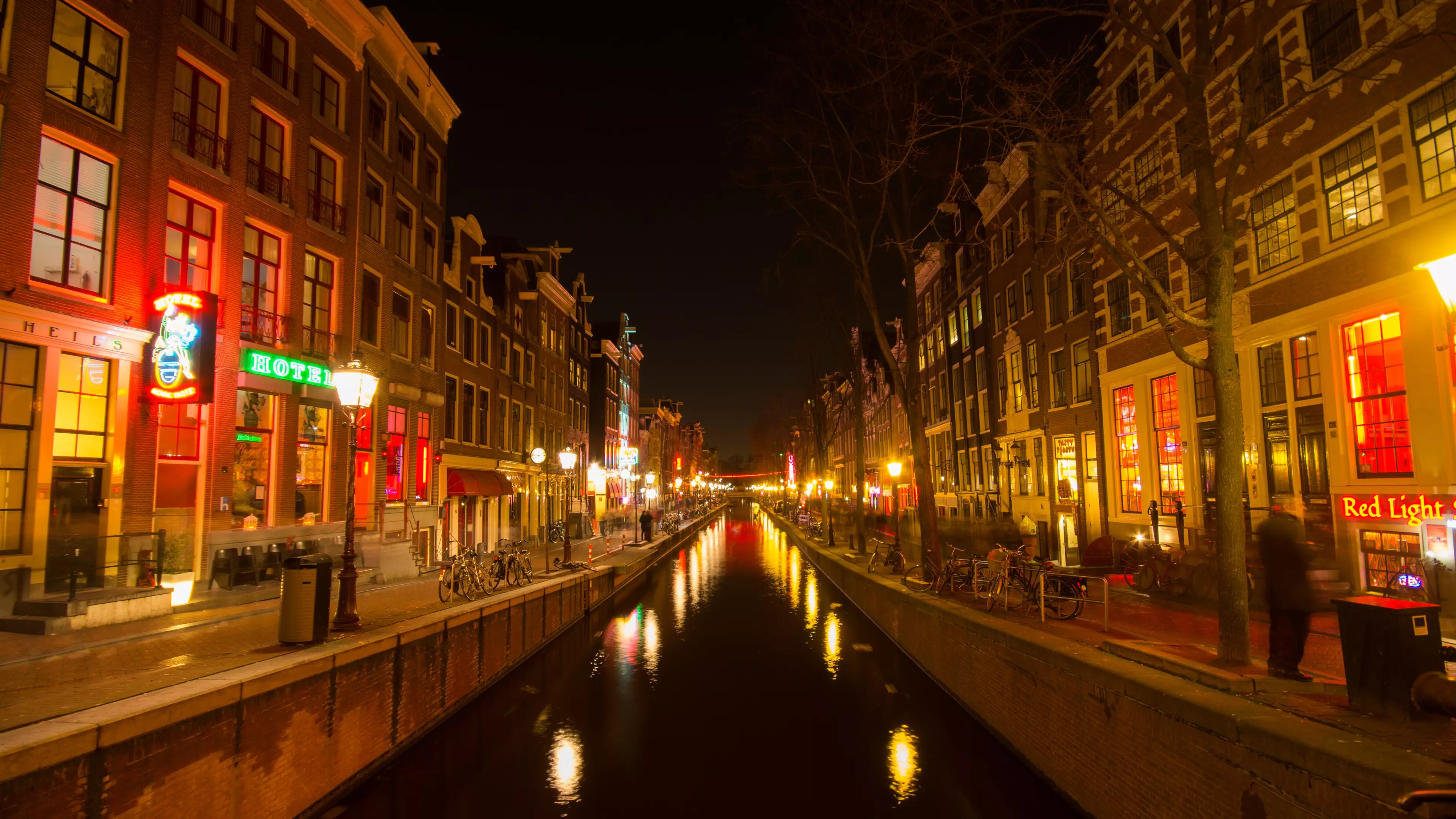 Stop Everything: You Can Get Eurostar Tickets To Amsterdam For Just £30