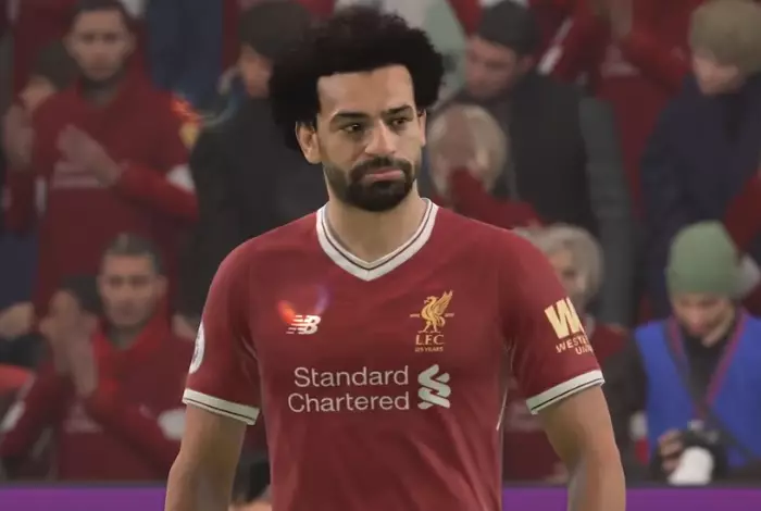 Oh yeah look how realistic Mo Salah looks, but he's no colourful blob on the screen. Image: FIFA 19