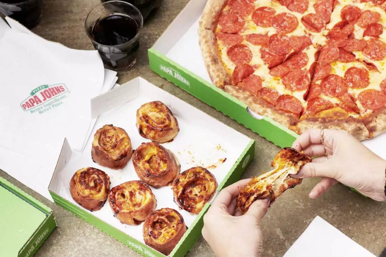 Papa Johns Brings Out Marmite and Cheese Mini Pizza-Pastry Scrolls.
