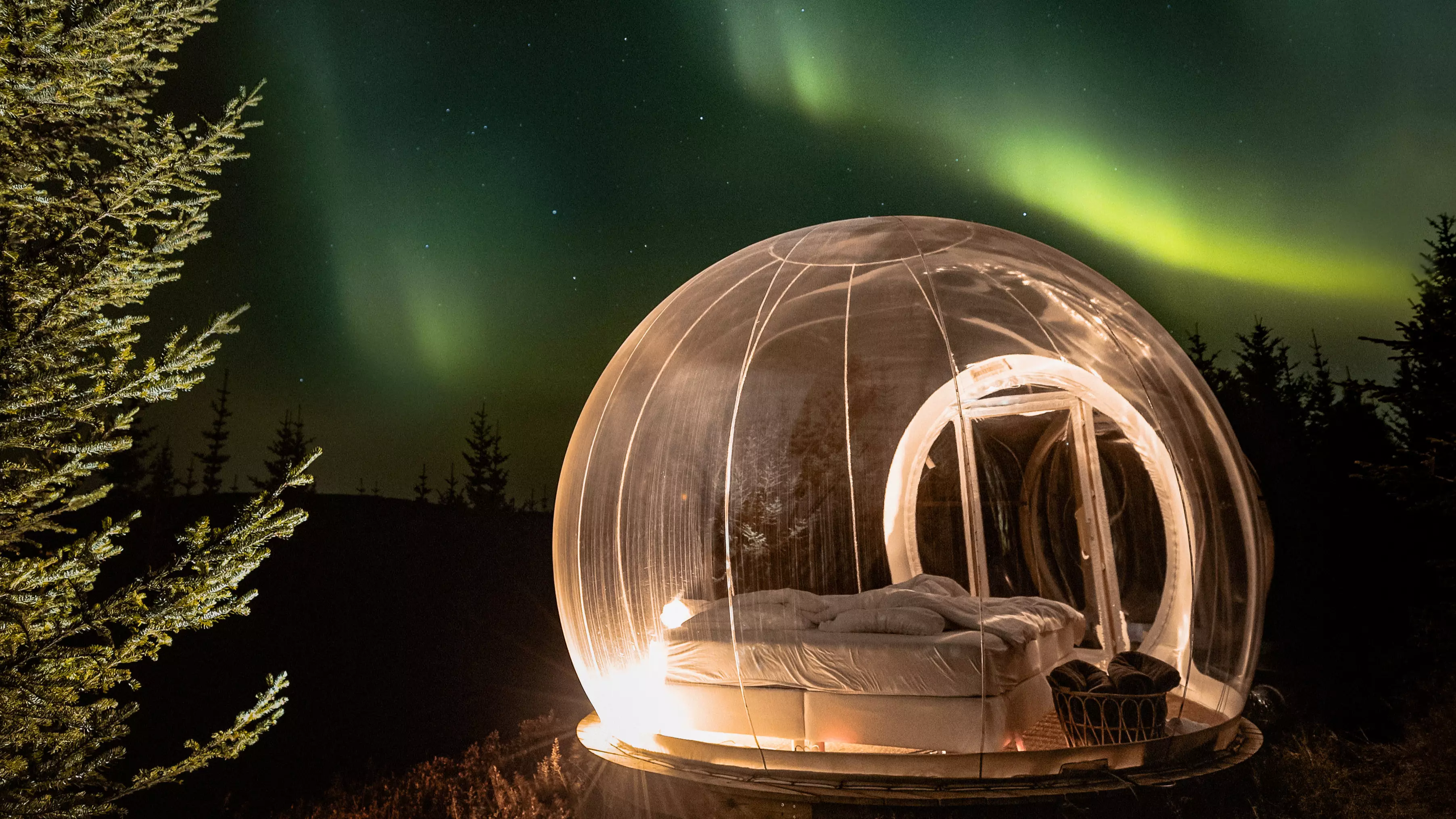 You Can Stay In An Incredible Bubble Hotel In Iceland 