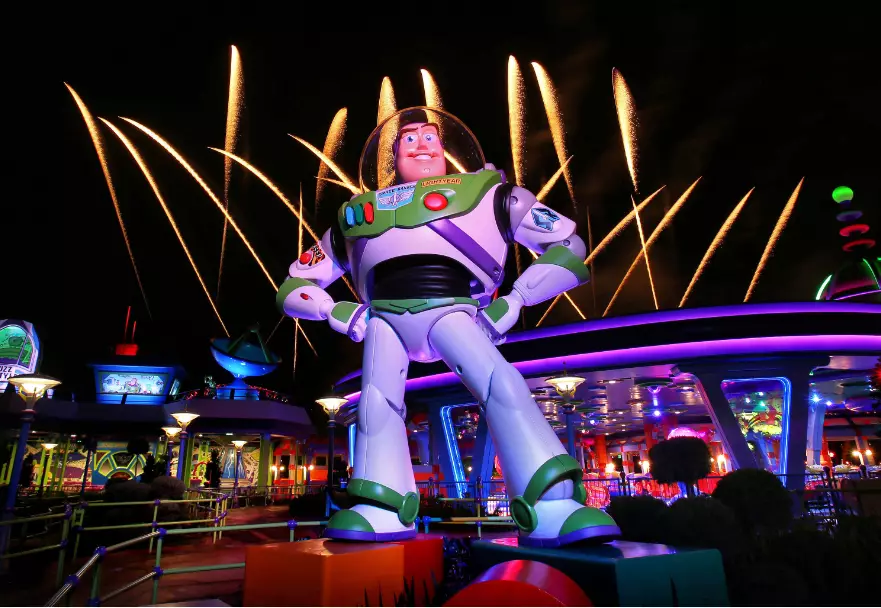 Disneyland's Illuminations story tells through its amazing light show (