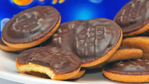 Home Bargains Is Selling A Box Of 100 Jaffa Cakes For £4