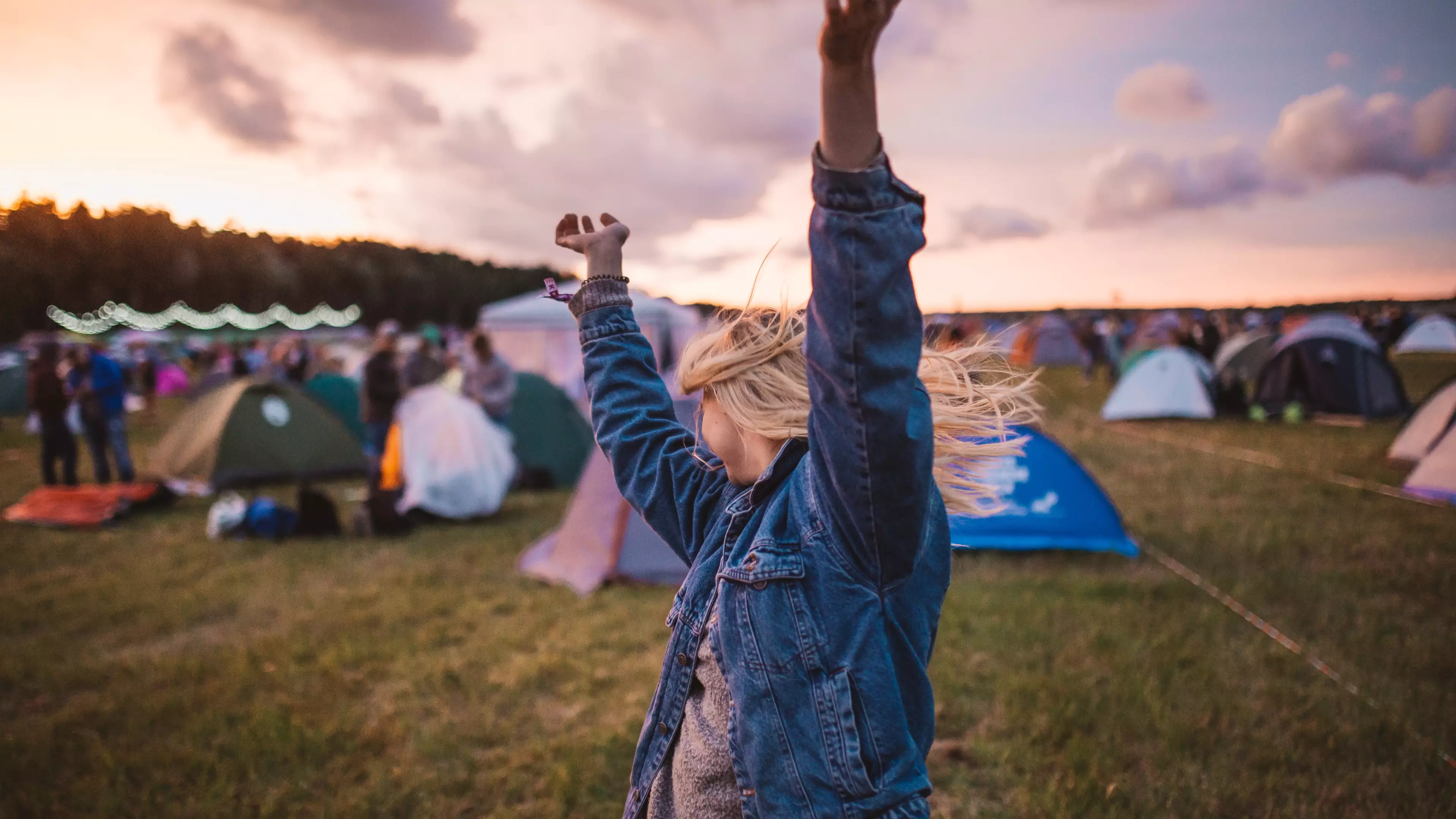 Argos Is Selling Pop-Up Portable Toilets And They're Perfect For Festival Season