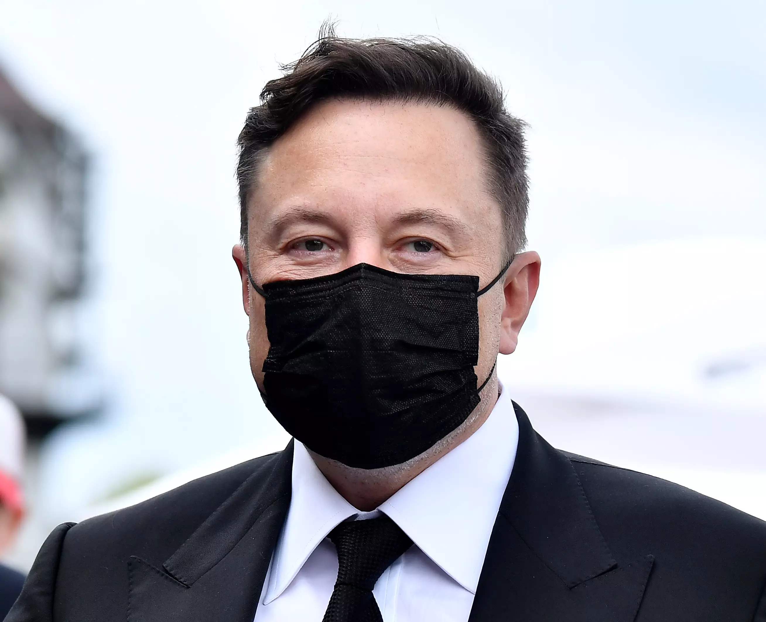 Musk obviously isn't actually an alien... right?
