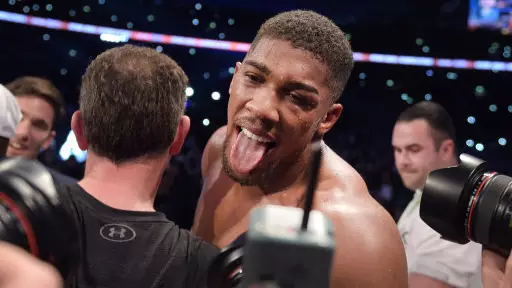 Anthony Joshua Says He'd Fight On McGregor vs Mayweather Undercard And This Needs To Happen