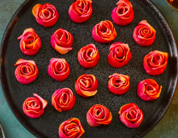 These prawn roses are too pretty to eat (