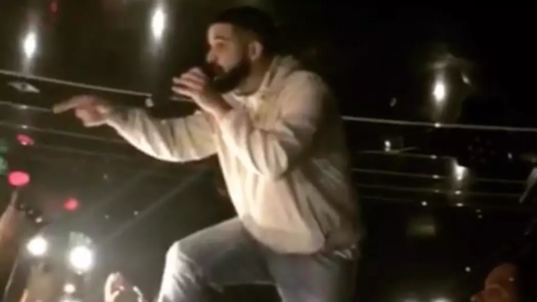 Drake Stops Gig To Scream At Fan To Stop Groping Women