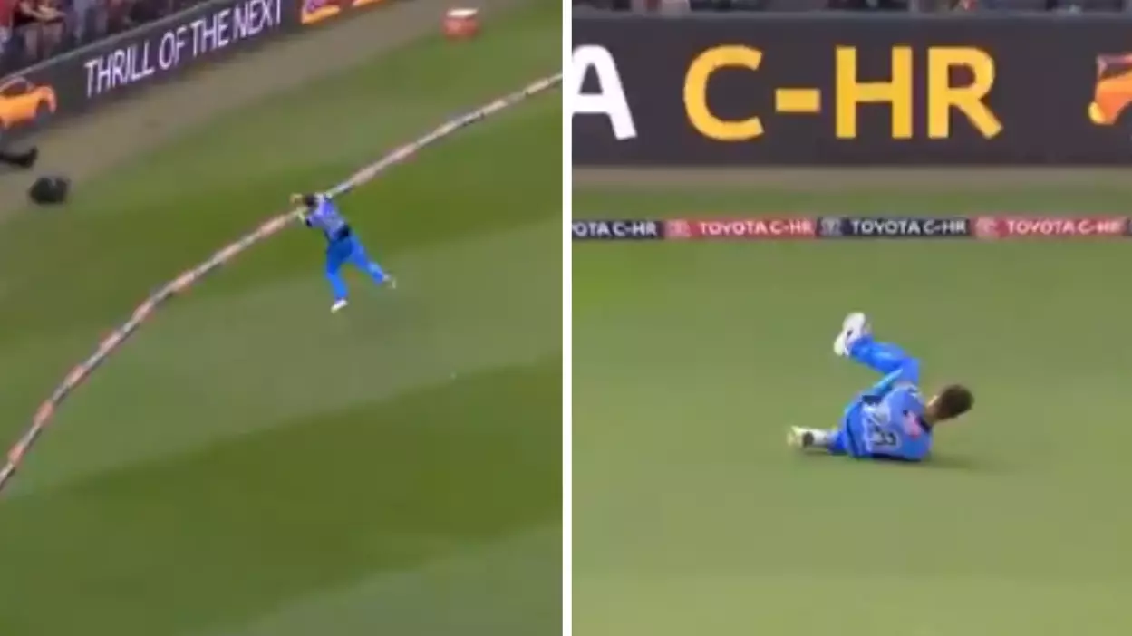 Adelaide Strikers Take The Greatest Team Catch You'll See