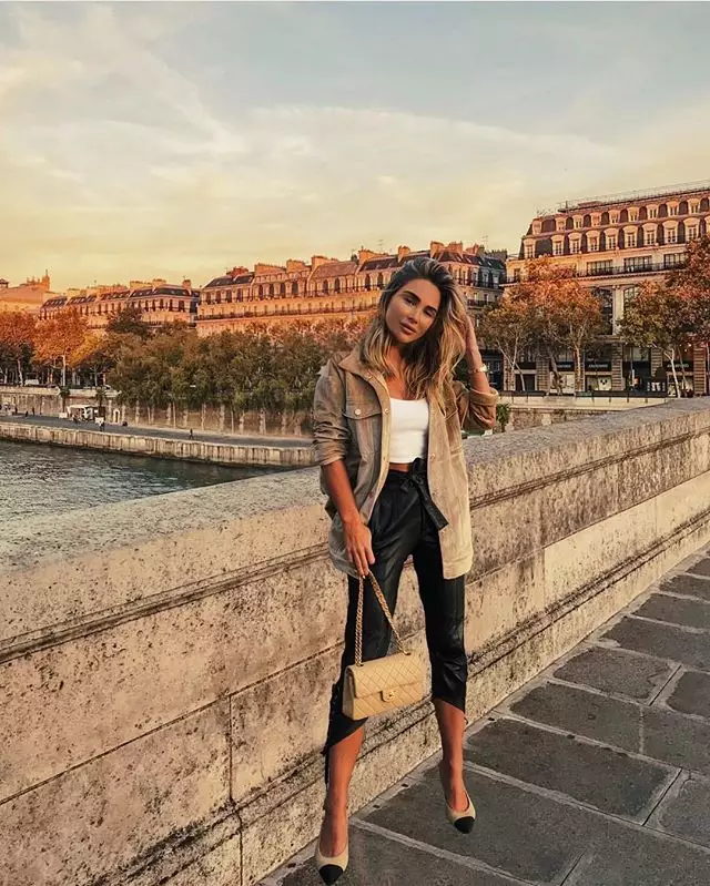 Johanna Olsson admitted to Photoshopping this photo of her in Paris.