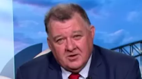Controversial MP Craig Kelly's Facebook Page Is Now Rated -671 Out Of 5