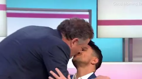 Piers Morgan Calls David Beckham 'Weird' For Kissing Controversy Then Smooches Peter Andre