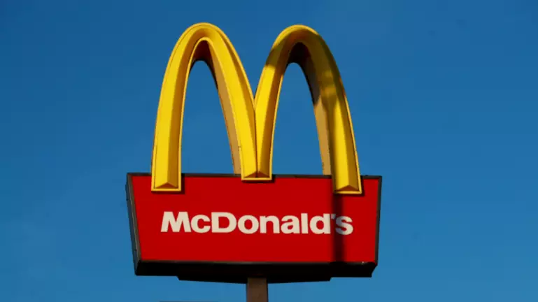 McDonald’s Is Opening All Drive-Thrus In The UK This Week 