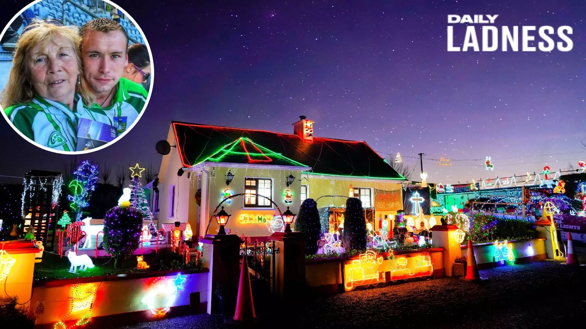 LAD Decorates House With 200,000 Christmas Lights In Memory Of Dad