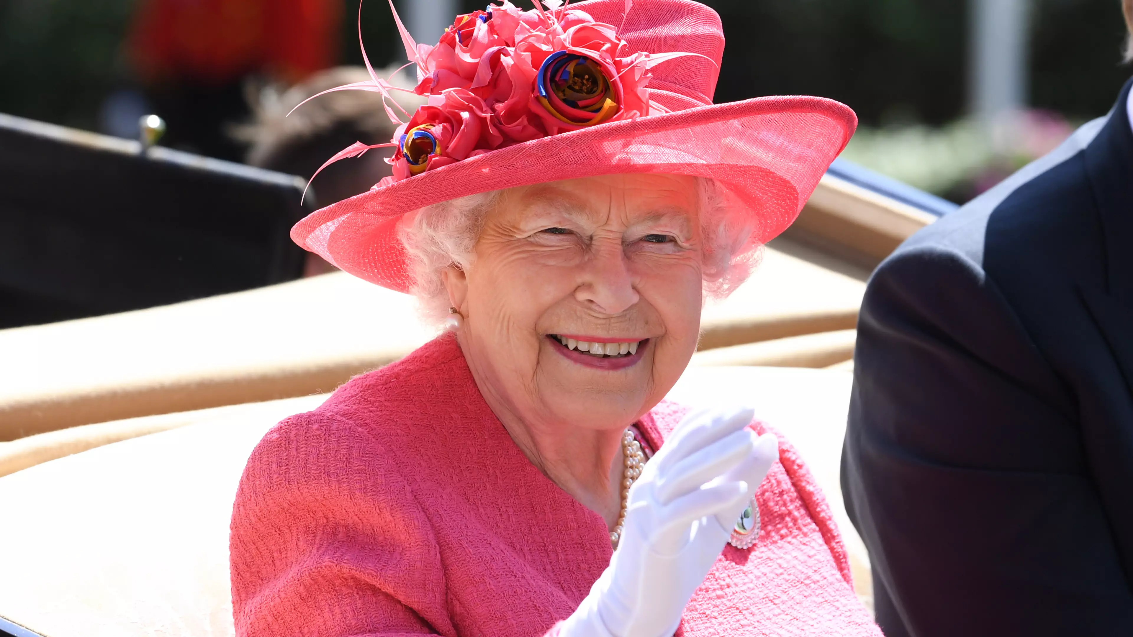 Queen Elizabeth Owns A Fake Waving Machine And Is 'Thrilled' About It