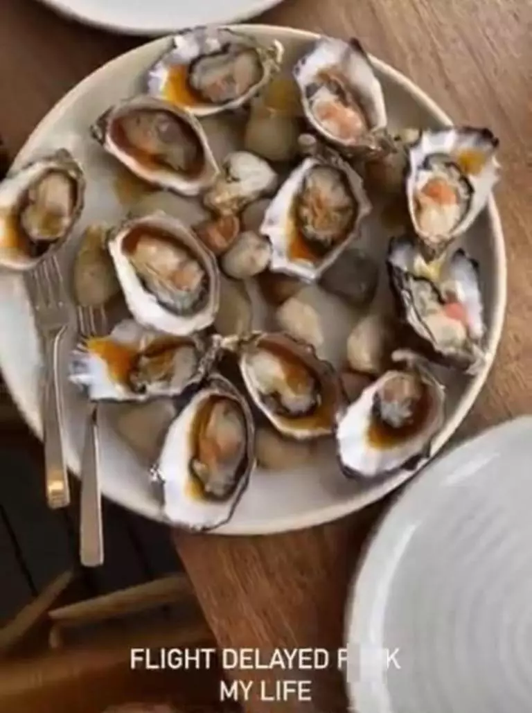 Ruby posted a picture of her oysters on her Instagram story.