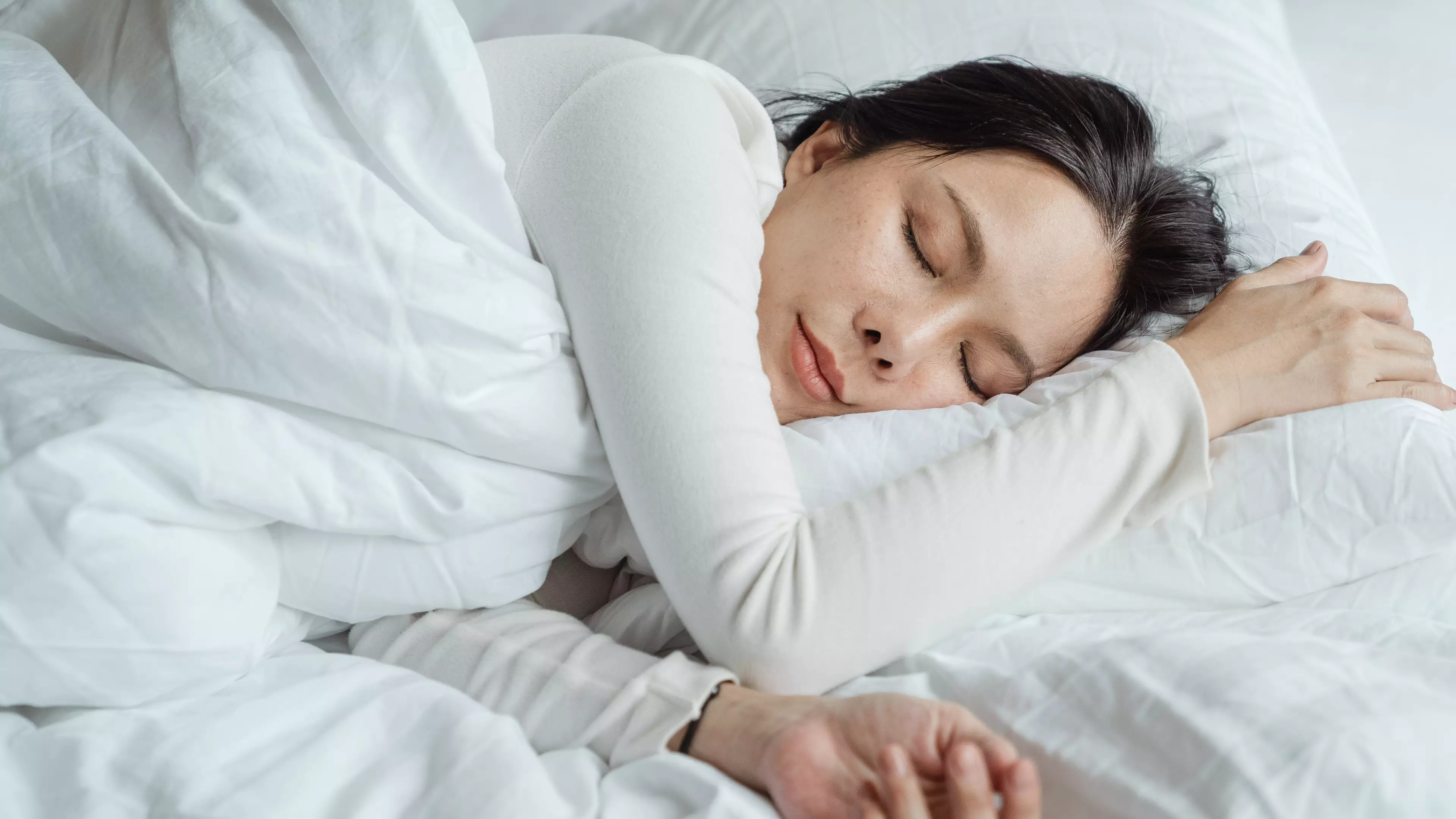 You Can Now Get Paid £300 To Sleep As Part Of Silentnight's 'Pyjama Army' 
