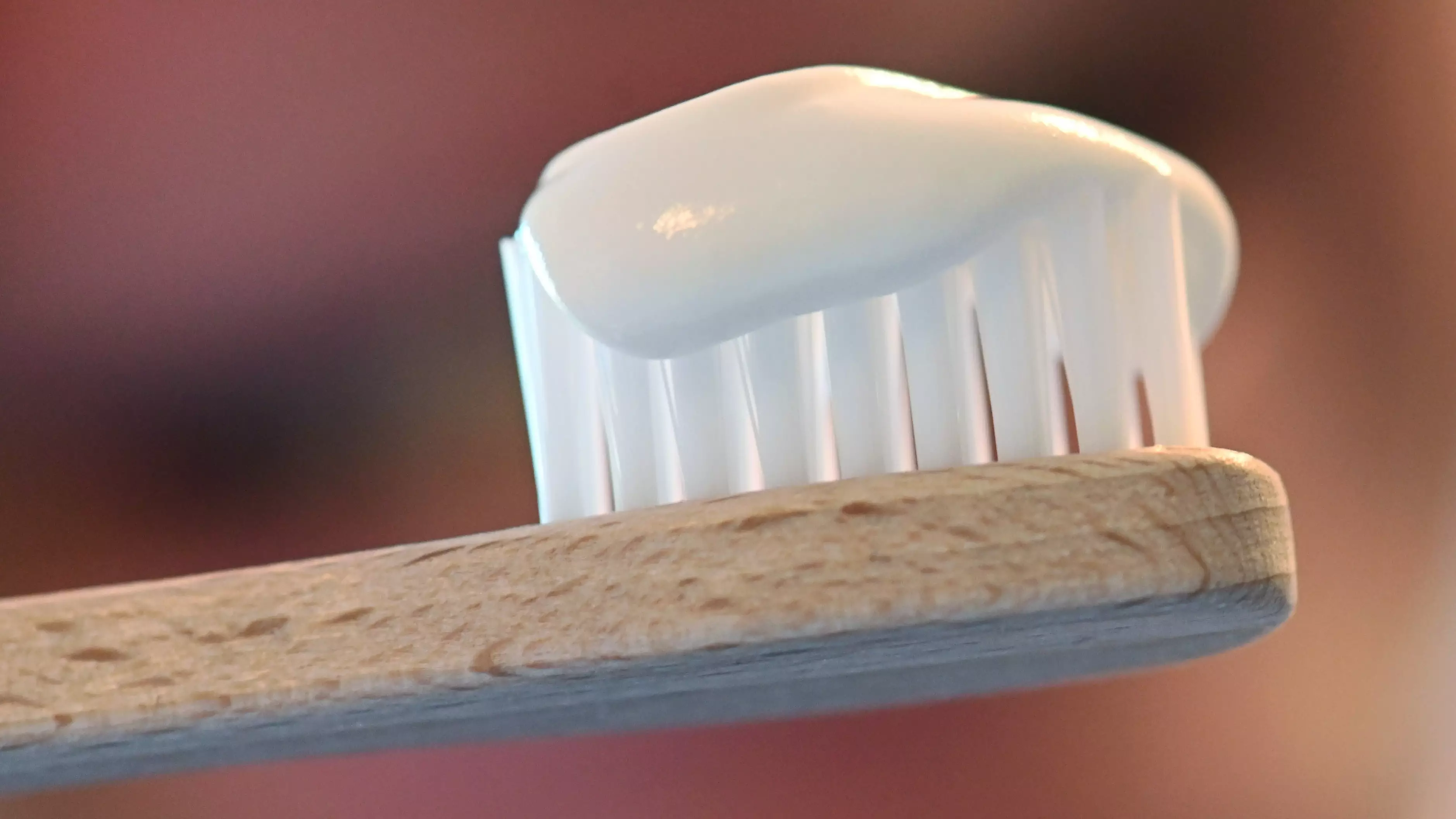 Brushing Twice A Day Won't Necessarily Make Your Teeth Whiter