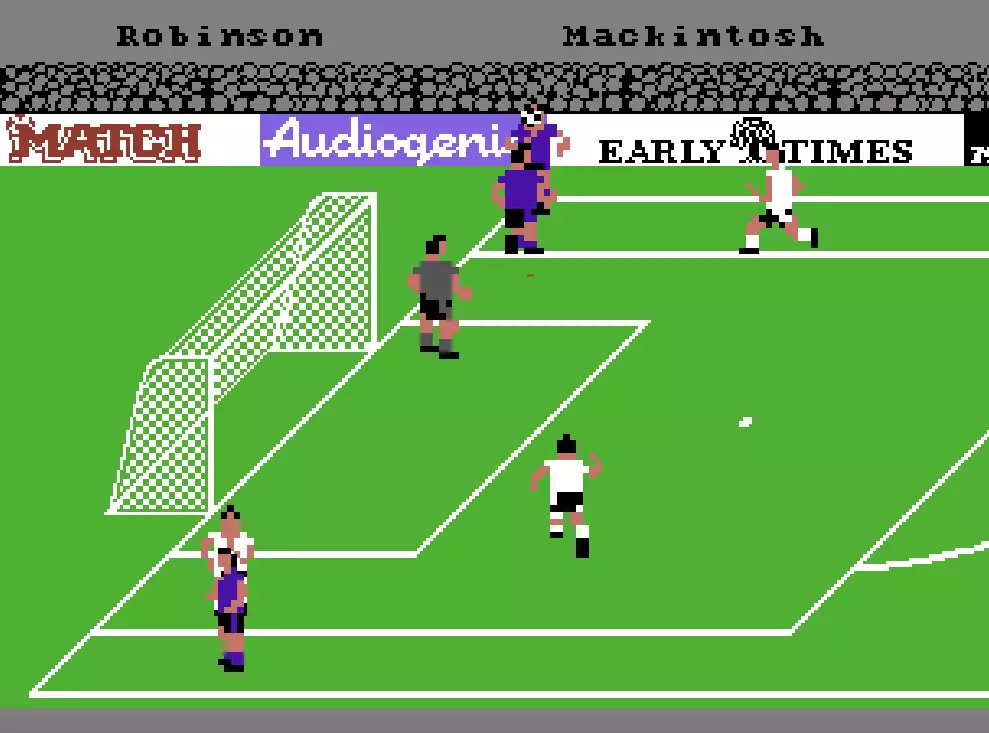 Emlyn Hughes International Soccer, C64 version /