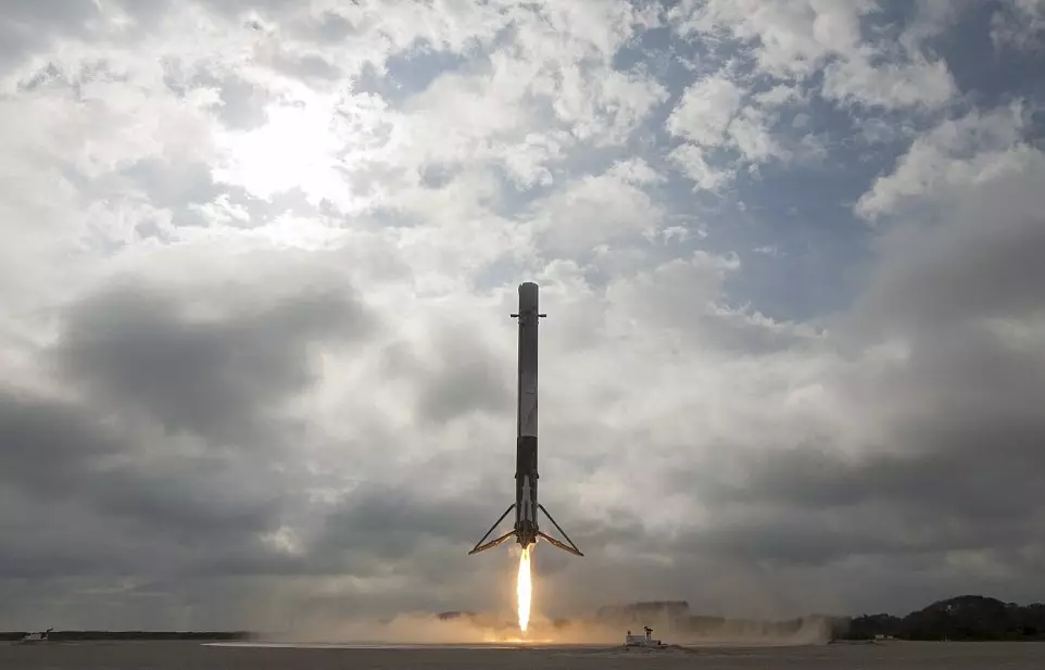 SpaceX Rocket Successfully Lands Back On Earth 